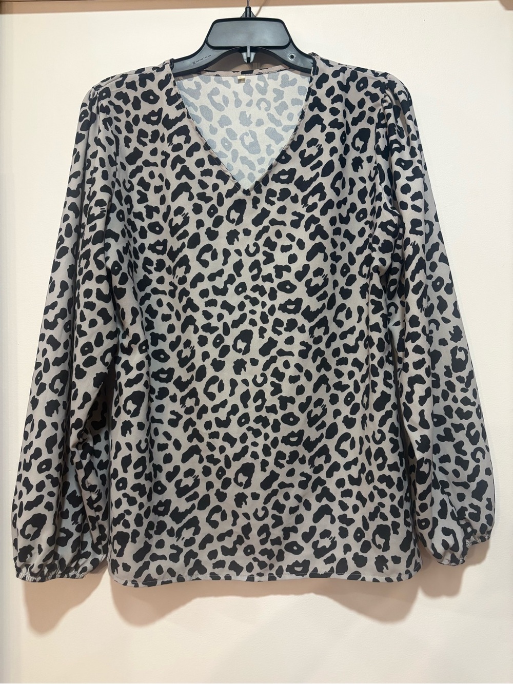 Source Unknown Taupe and Black Leopard Print V-Neck Blouse